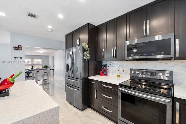 6810 Douglas Street, Hollywood, FL 33024