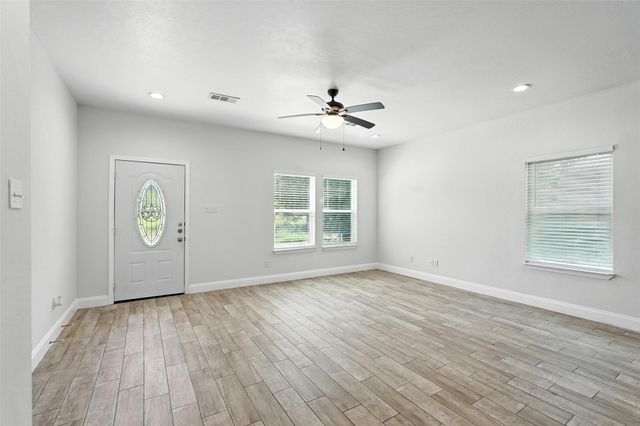 3410 Eutopia Street, Greenville, TX 75401