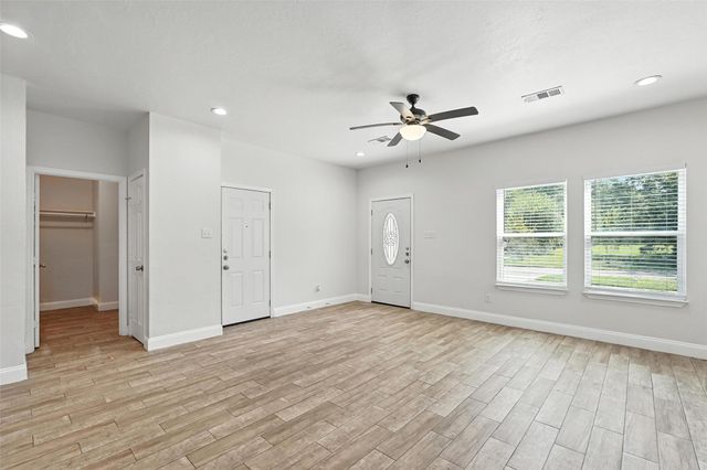 3410 Eutopia Street, Greenville, TX 75401