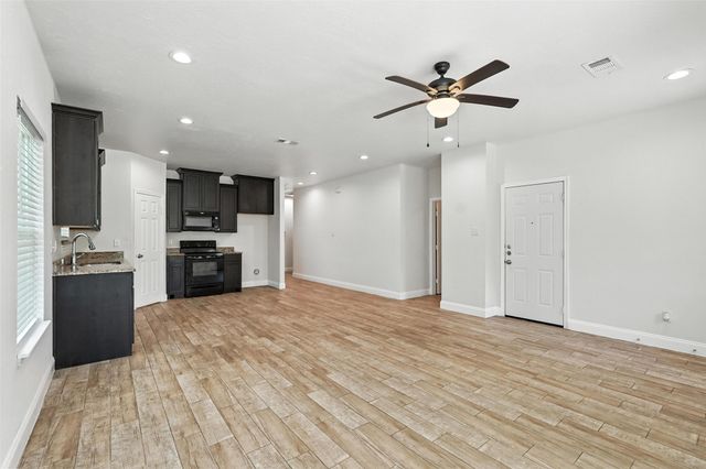 3410 Eutopia Street, Greenville, TX 75401