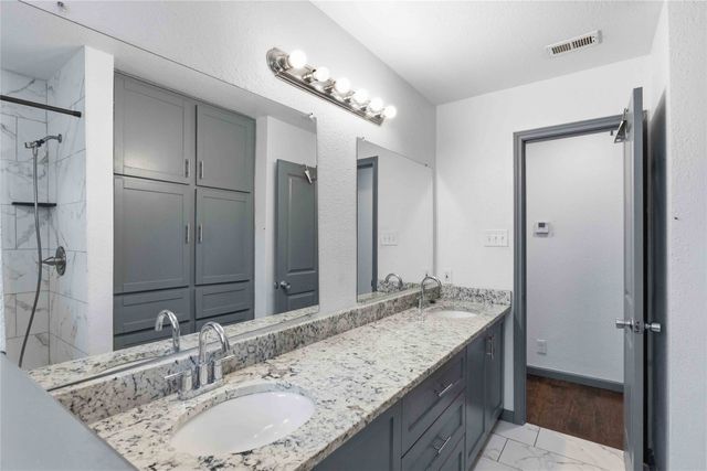 1305 Pinehurst Drive, Fort Worth, TX 76134
