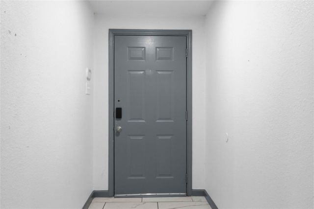 1305 Pinehurst Drive, Fort Worth, TX 76134
