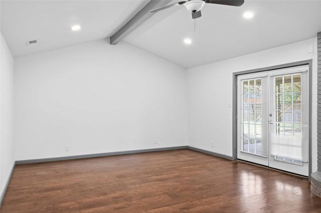 1305 Pinehurst Drive, Fort Worth, TX 76134