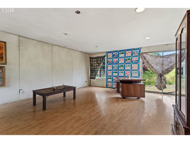 29770 Ne WILSONVILLE Rd, Newberg, OR 97132