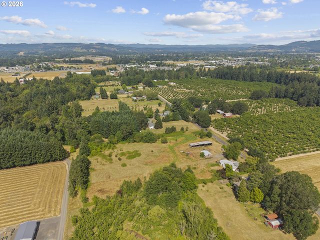 29770 Ne WILSONVILLE Rd, Newberg, OR 97132