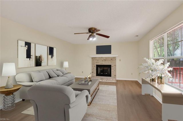 803 Millgate CT, Newport News, VA 23602