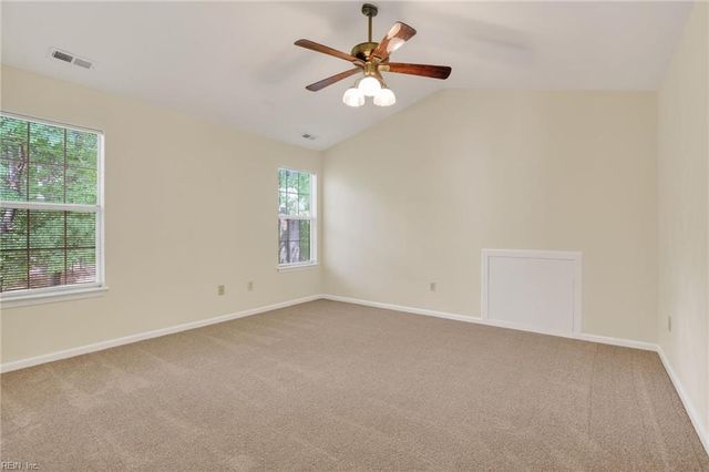 803 Millgate CT, Newport News, VA 23602