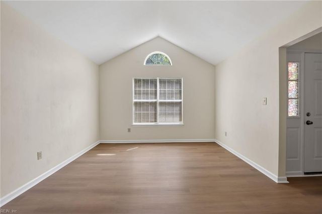 803 Millgate CT, Newport News, VA 23602