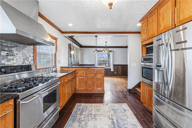 3346 Benton Boulevard, Kansas City, MO 64128