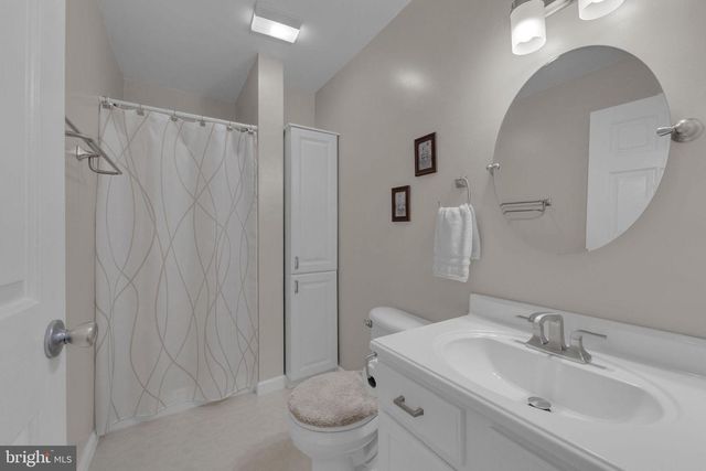 576 N MILL RD, Vineland, NJ 08360