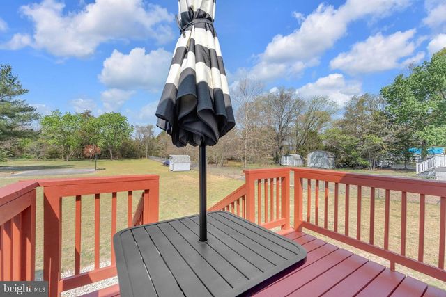 576 N MILL RD, Vineland, NJ 08360