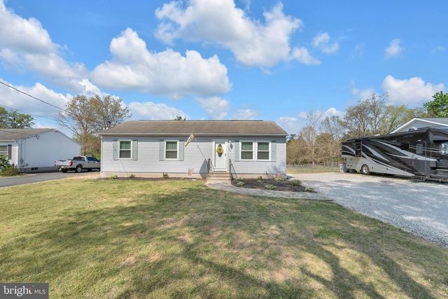 576 N MILL RD, Vineland, NJ 08360