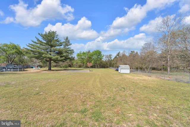 576 N MILL RD, Vineland, NJ 08360