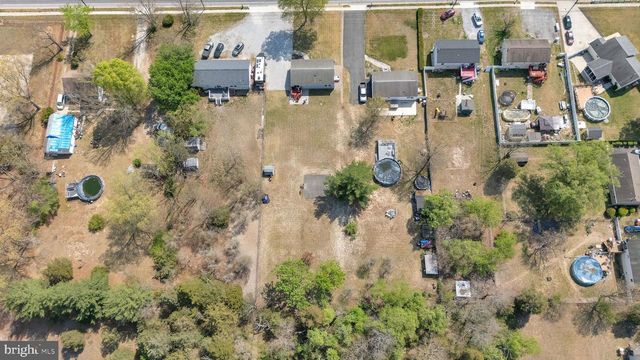 576 N MILL RD, Vineland, NJ 08360