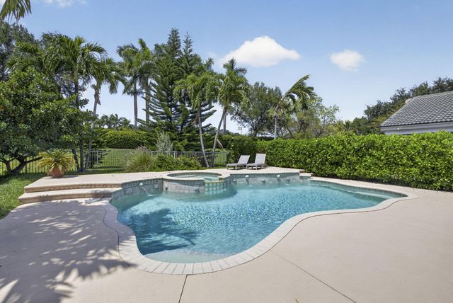 4017 Bluff Harbor Way, Wellington, FL 33449