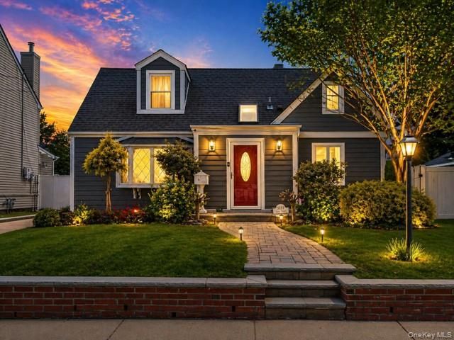 3315 2nd Street, Oceanside, NY 11572
