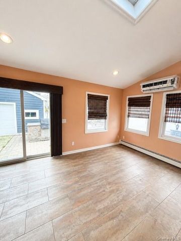 3315 2nd Street, Oceanside, NY 11572