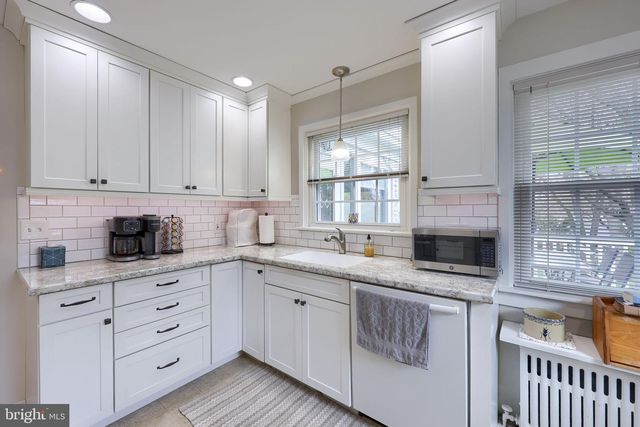 243 PRIMROSE AVE, Lancaster, PA 17601