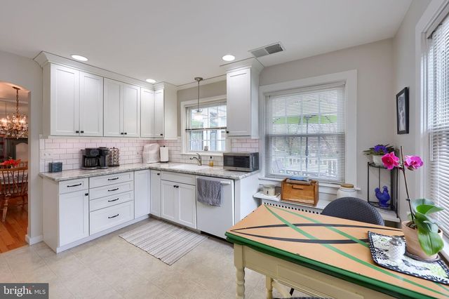 243 PRIMROSE AVE, Lancaster, PA 17601