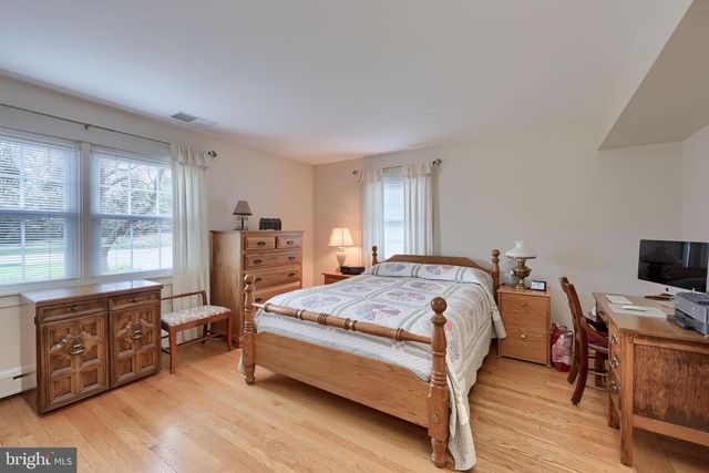243 PRIMROSE AVE, Lancaster, PA 17601