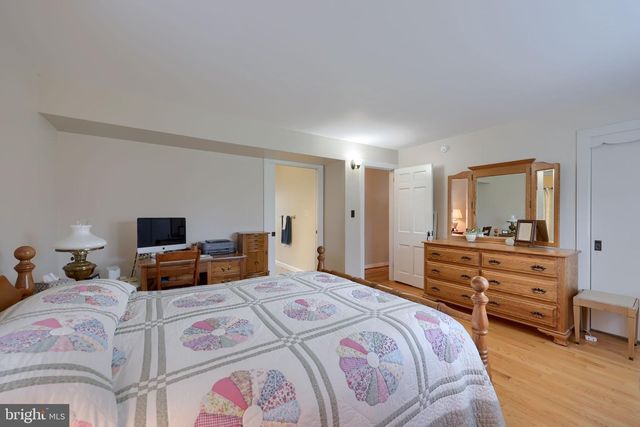 243 PRIMROSE AVE, Lancaster, PA 17601