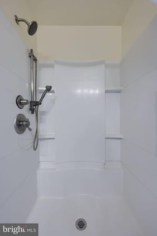 243 PRIMROSE AVE, Lancaster, PA 17601
