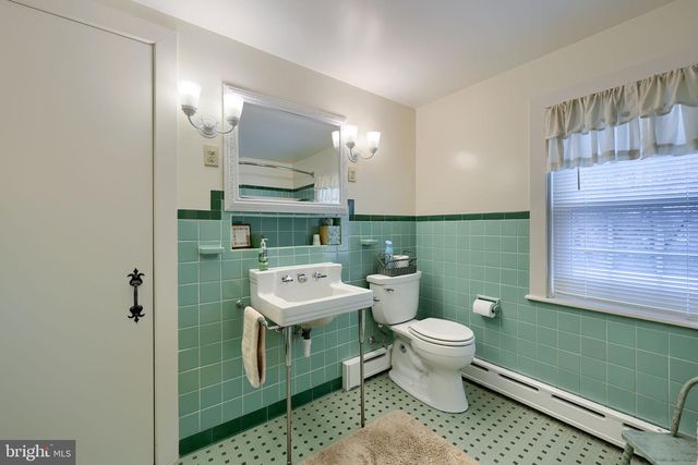 243 PRIMROSE AVE, Lancaster, PA 17601