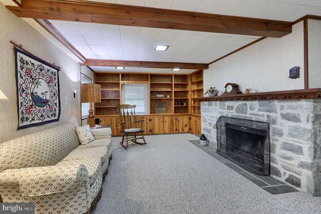 243 PRIMROSE AVE, Lancaster, PA 17601