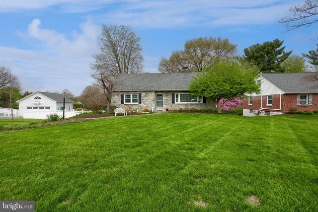 243 PRIMROSE AVE, Lancaster, PA 17601
