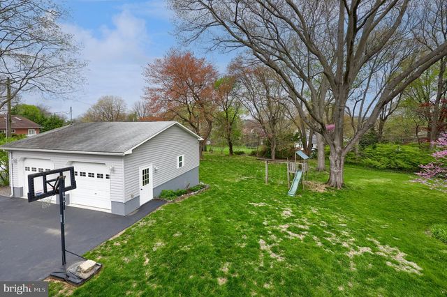 243 PRIMROSE AVE, Lancaster, PA 17601