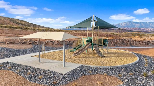 1741 S RIPPLE ROCK DR, Washington, UT 84780