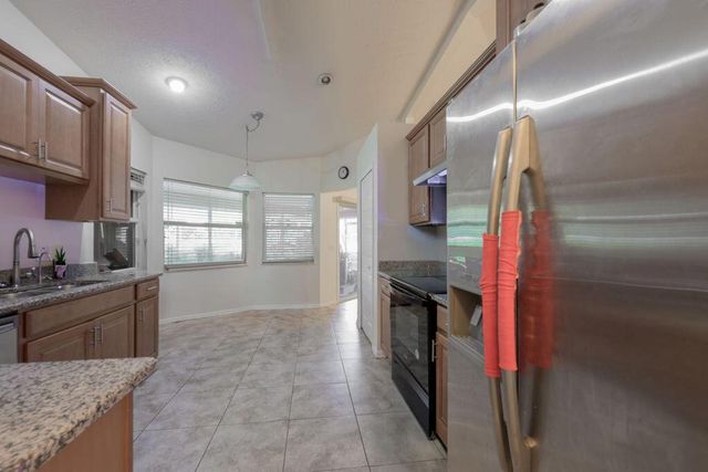 1687 SW Ruiz Terrace, Port St Lucie, FL 34953