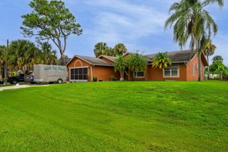 1687 SW Ruiz Terrace, Port St Lucie, FL 34953