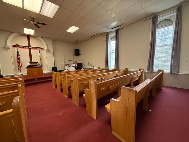 104-106 Gaston Street, Dixon, IL 61021