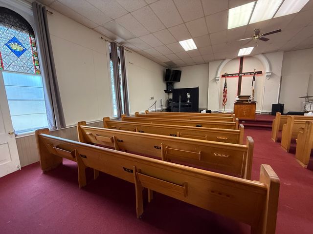 104-106 Gaston Street, Dixon, IL 61021