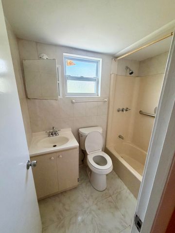 2425 Ceceile Avenue, West Palm Beach, FL 33417