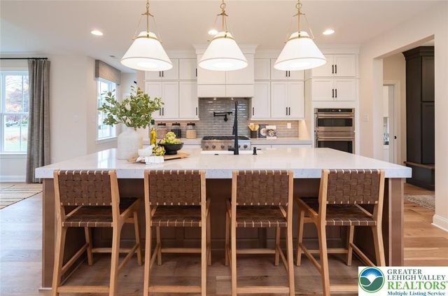 5399 Red Oak Drive, Upper Saucon Twp, PA 18036