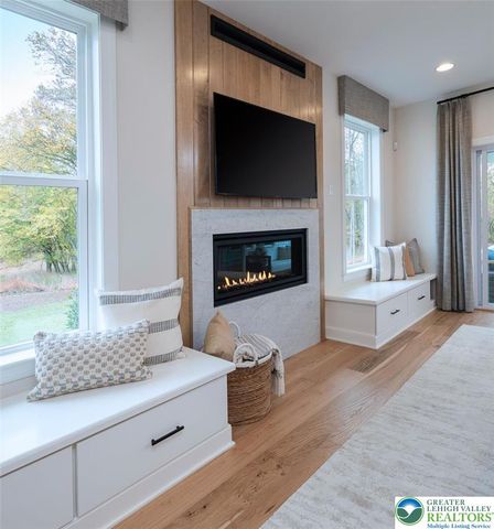 5399 Red Oak Drive, Upper Saucon Twp, PA 18036