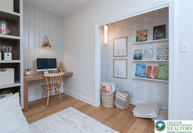 5399 Red Oak Drive, Upper Saucon Twp, PA 18036