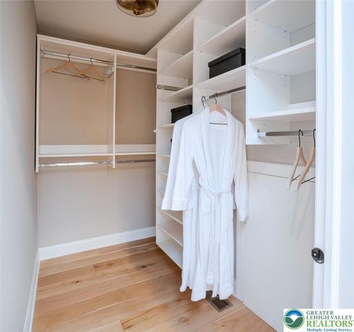 5399 Red Oak Drive, Upper Saucon Twp, PA 18036