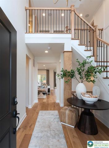 5399 Red Oak Drive, Upper Saucon Twp, PA 18036