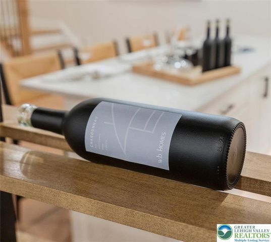 5399 Red Oak Drive, Upper Saucon Twp, PA 18036