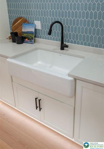 5399 Red Oak Drive, Upper Saucon Twp, PA 18036