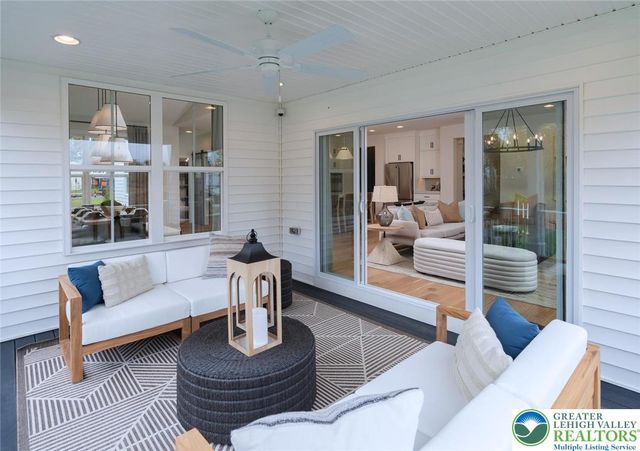 5399 Red Oak Drive, Upper Saucon Twp, PA 18036