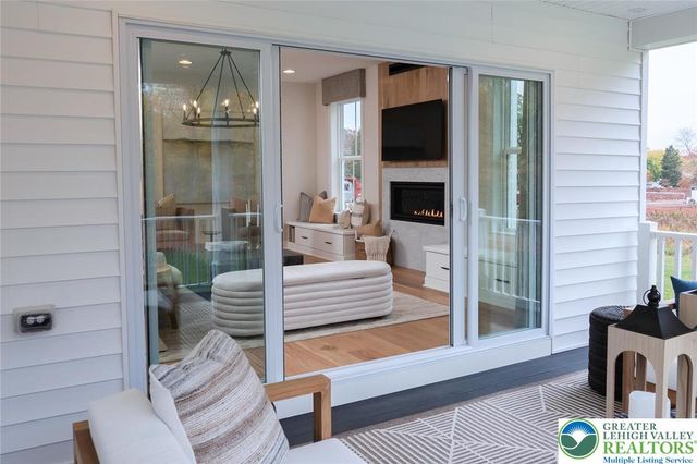 5399 Red Oak Drive, Upper Saucon Twp, PA 18036