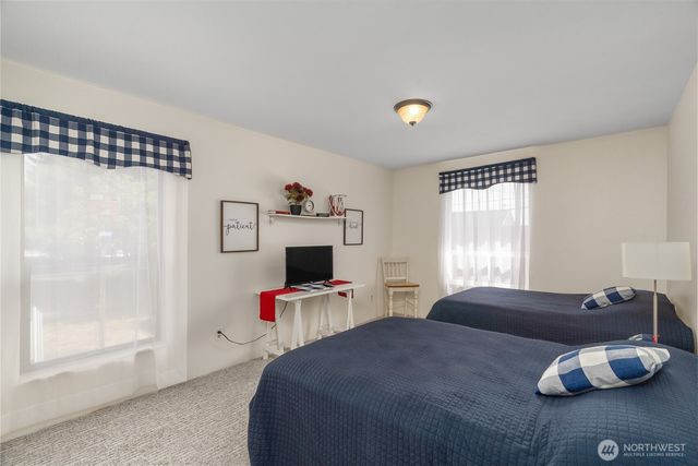 211 E 3rd Street, Aberdeen, WA 98520