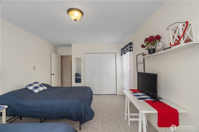 211 E 3rd Street, Aberdeen, WA 98520