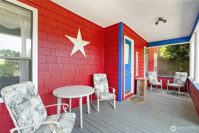 211 E 3rd Street, Aberdeen, WA 98520