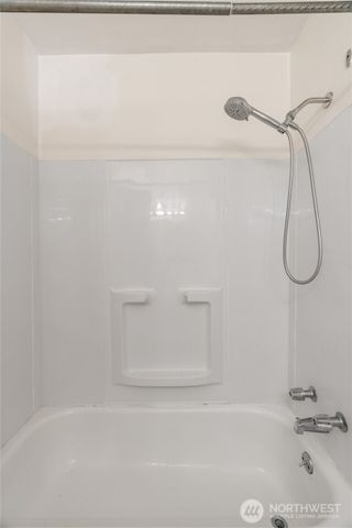 211 E 3rd Street, Aberdeen, WA 98520