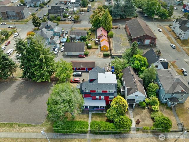 211 E 3rd Street, Aberdeen, WA 98520